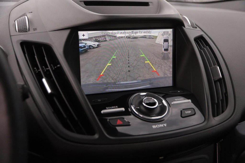 Used 2018 Ford Escape Titanium w/ Ford Safe & Smart Package AWD/4WD image 18