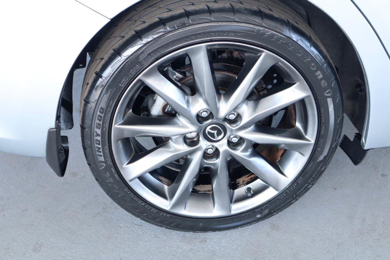 Used 2018 MAZDA MAZDA3 Touring FWD image 42