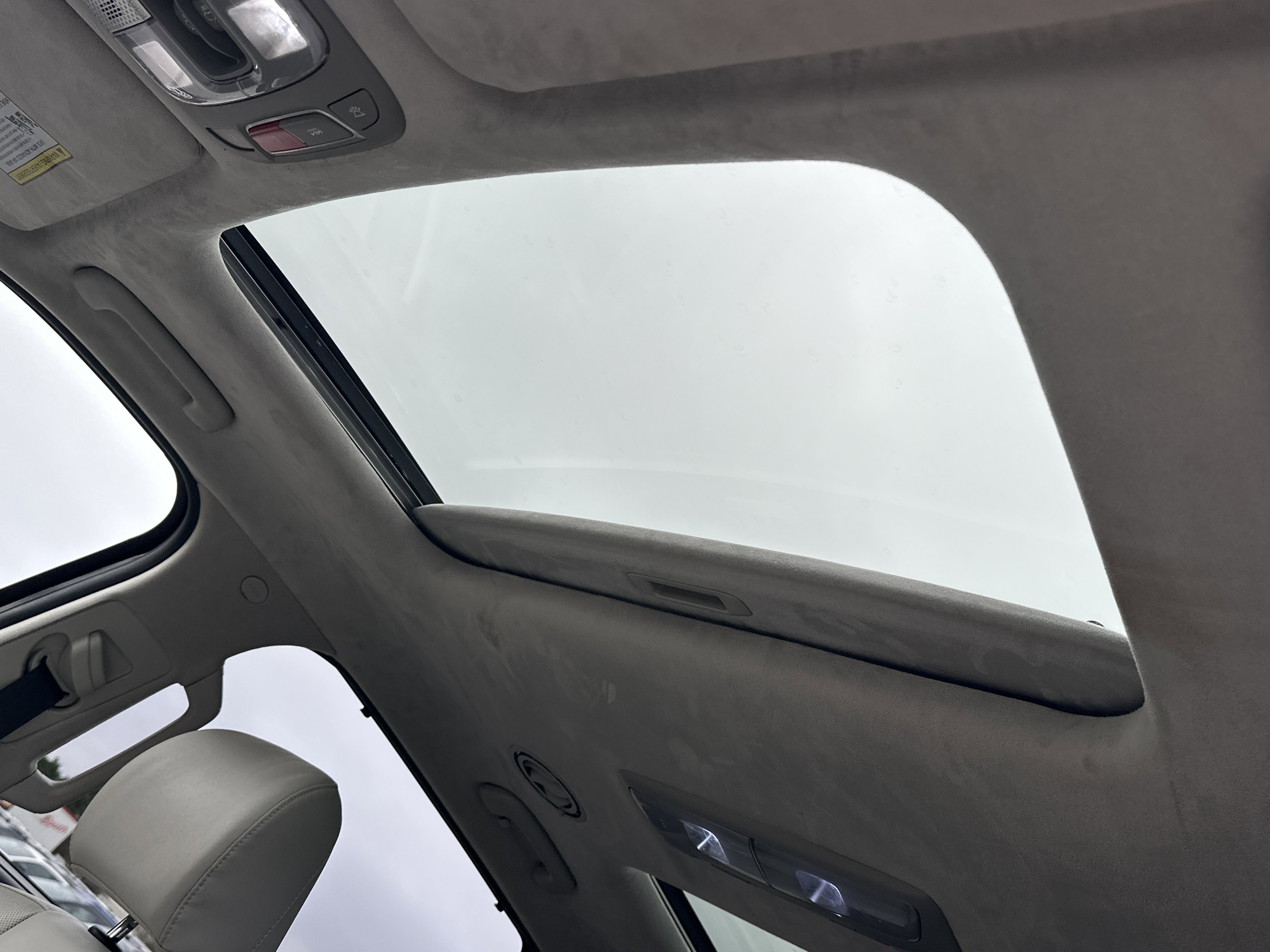 Used 2023 Kia Telluride SX Prestige image 32