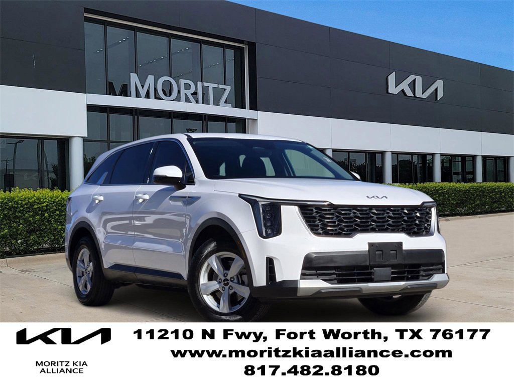 Certified 2025 Kia Sorento LX