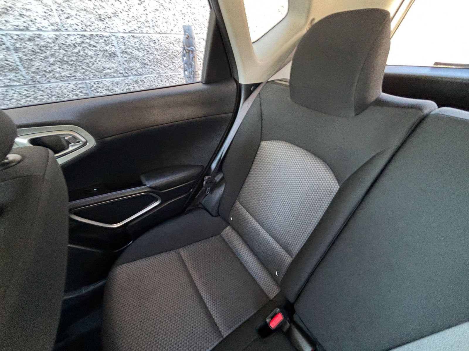 Used 2025 Kia Soul LX w/ LX Technology Package FWD image 36