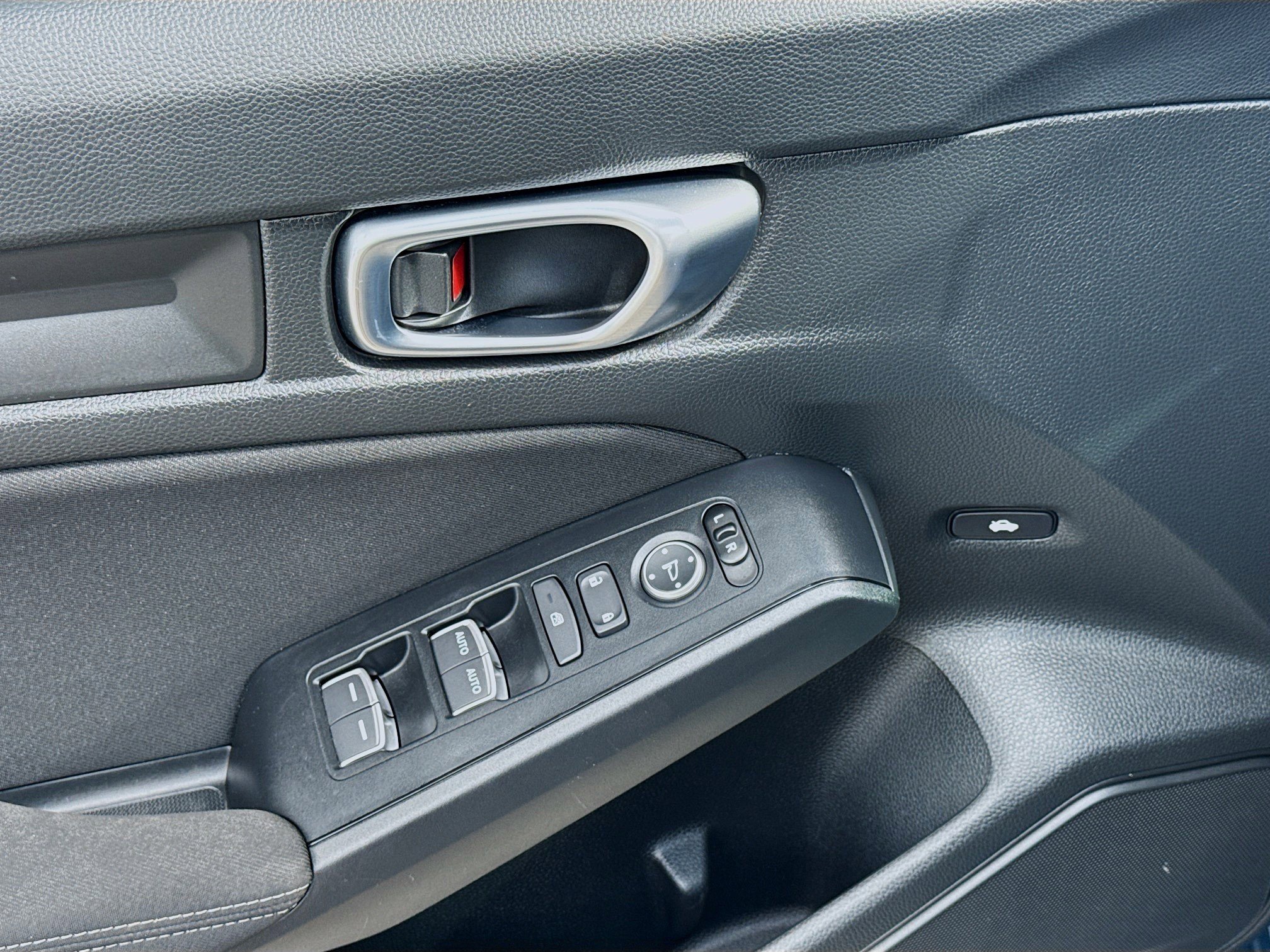 Certified 2025 Honda Civic LX image 16