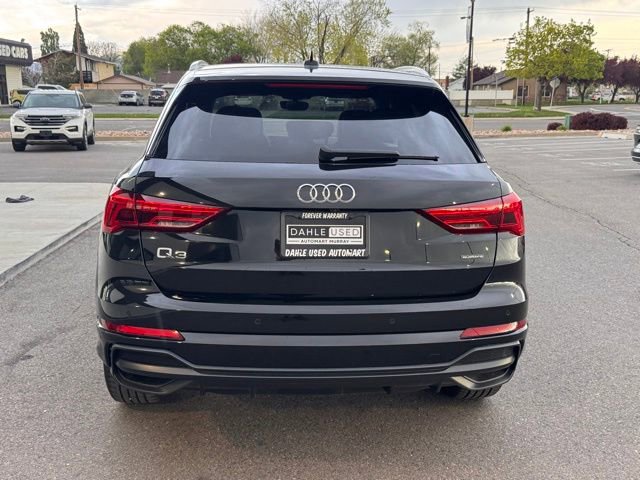 Used 2022 Audi Q3 2.0T Premium w/ Convenience Package AWD/4WD image 5