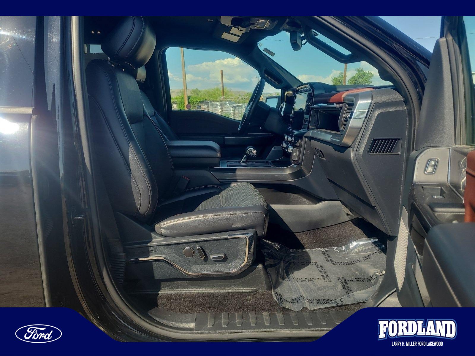 Used 2021 Ford F150 Lariat AWD/4WD image 19