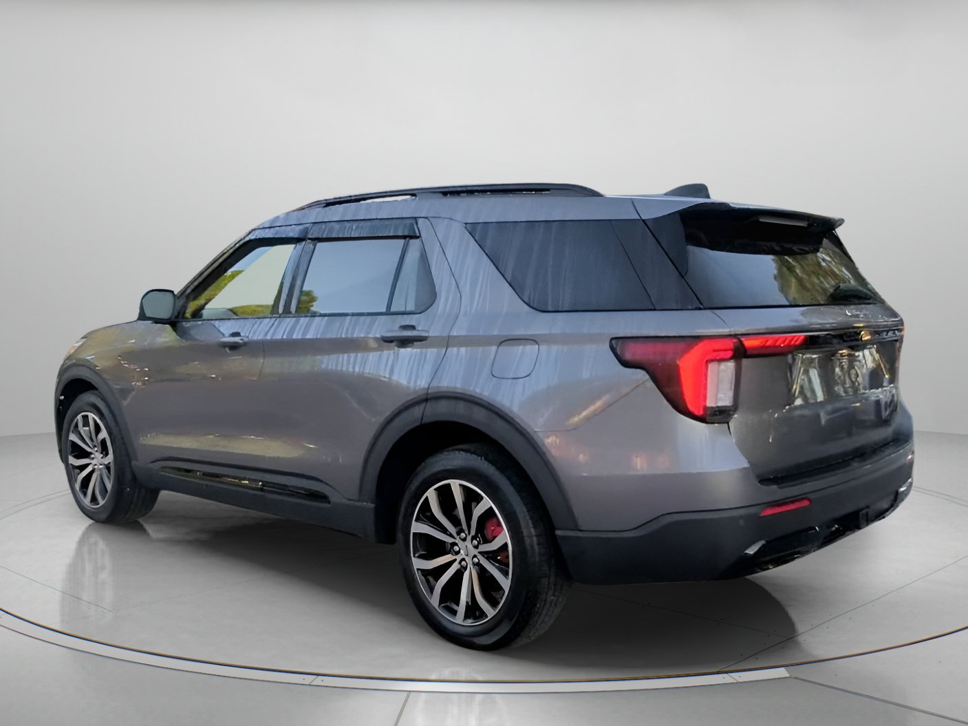 Certified 2026 Ford Explorer ST-Line w/ ST-Line Street Pack RWD image 20