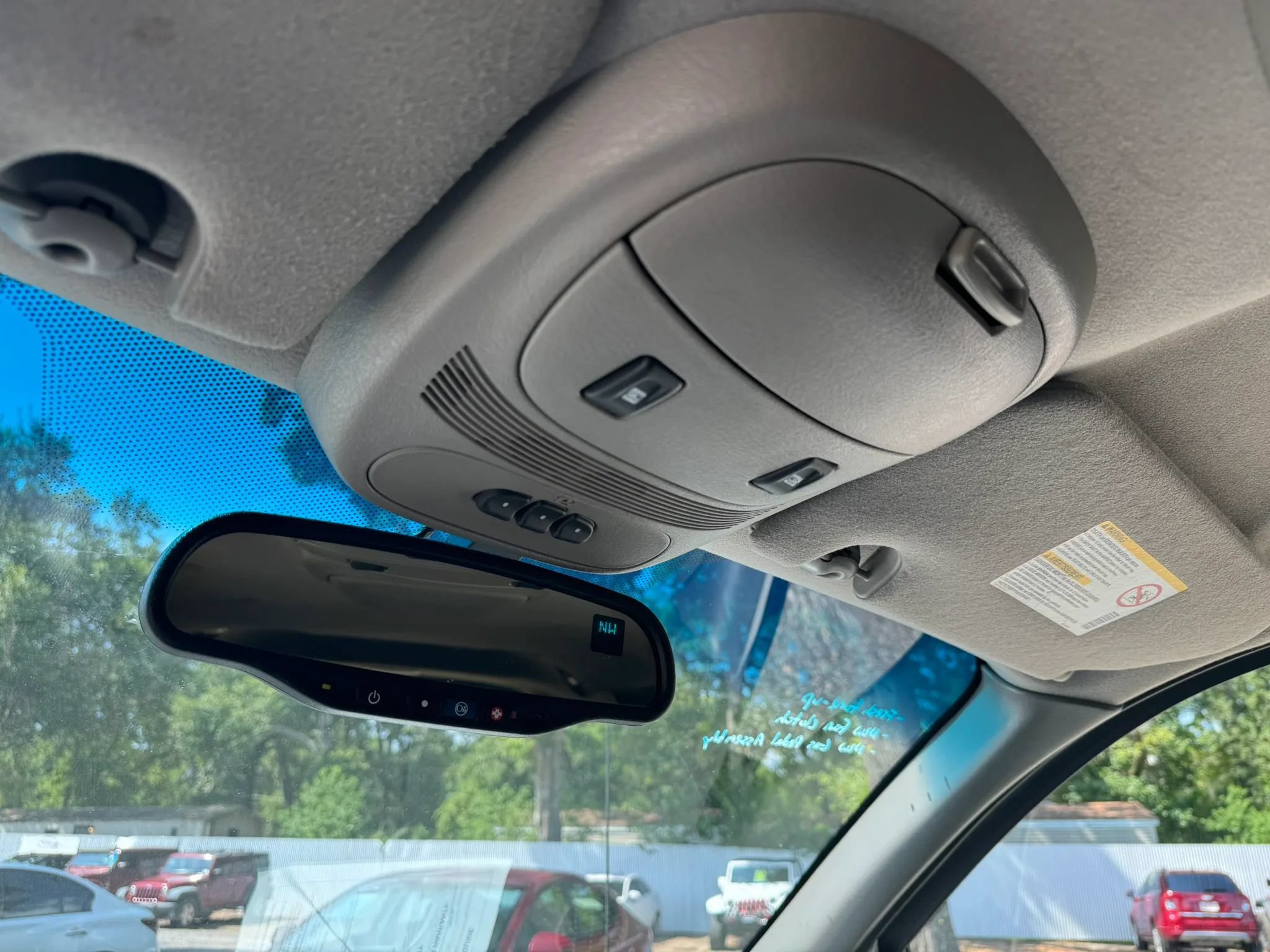 Used 2003 GMC Envoy XL SLE w/ 1SB Preferred Equipment Group AWD/4WD image 20
