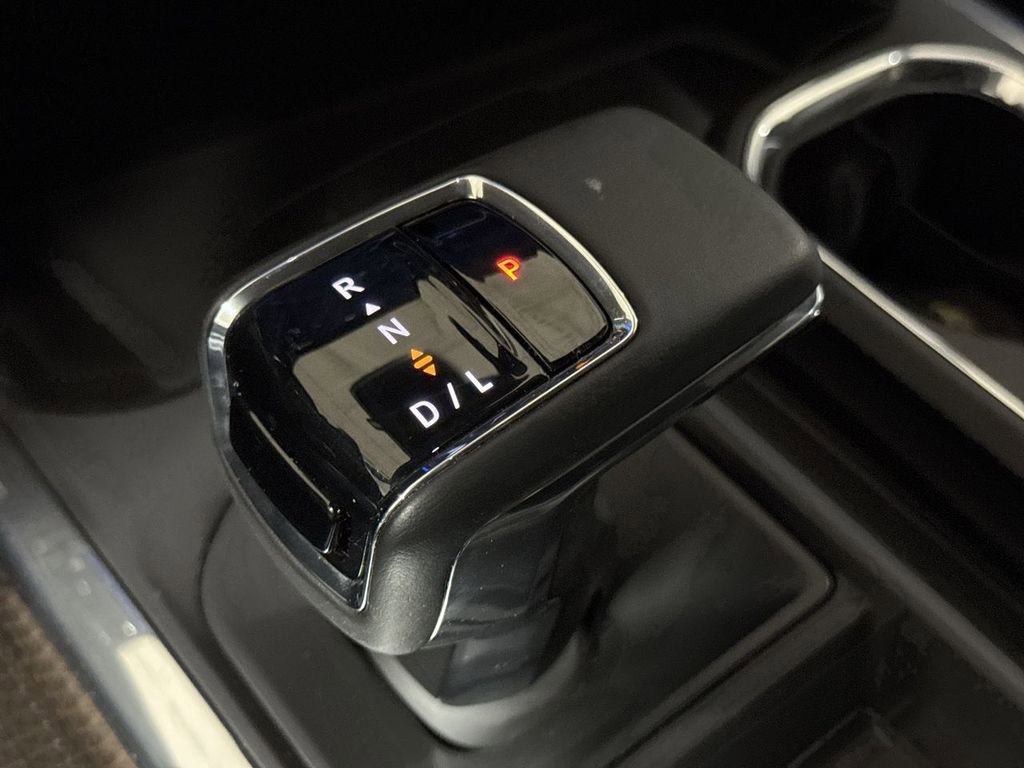 Certified 2025 Chevrolet Silverado 1500 RST w/ All Star Edition Plus image 17