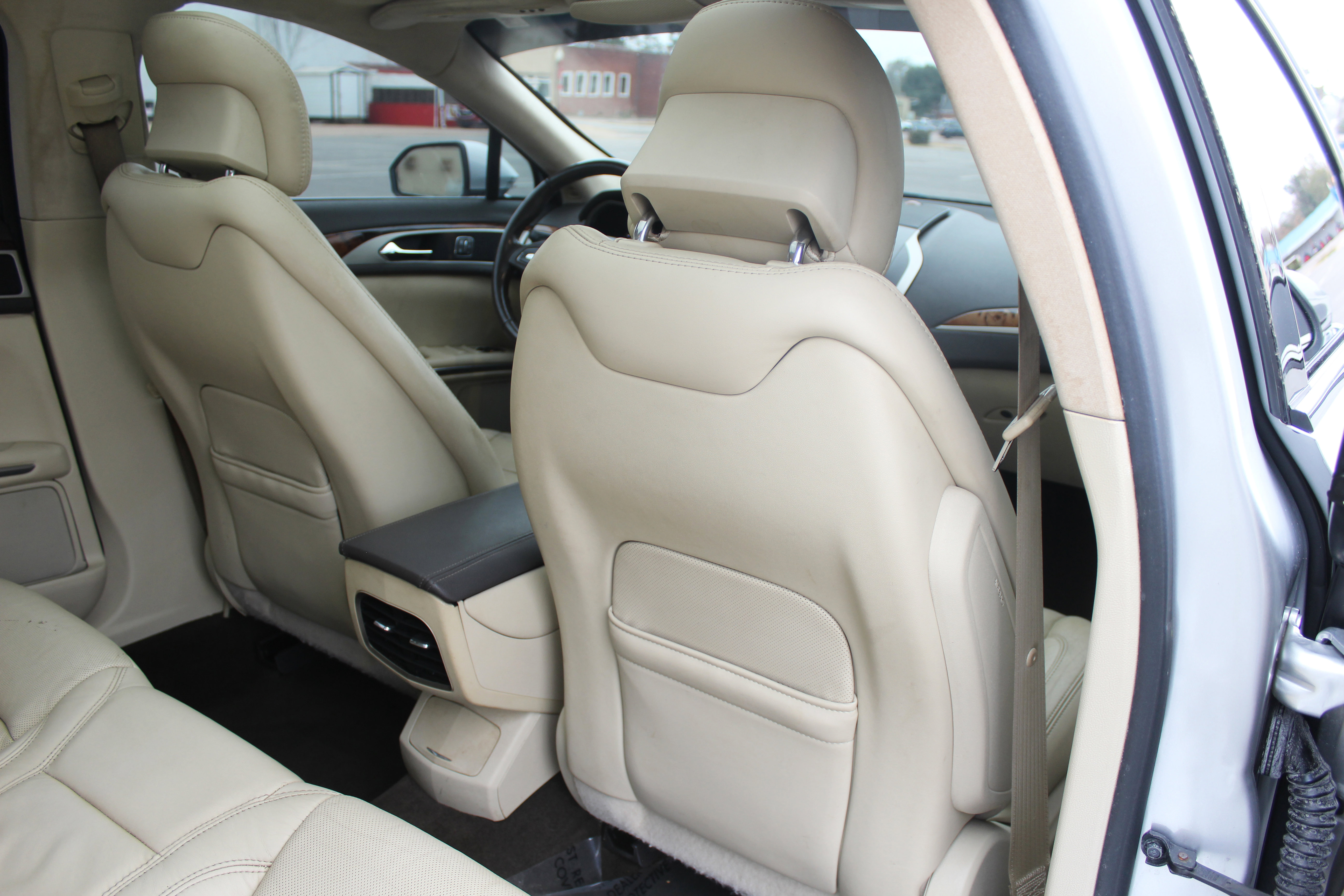 Used 2013 Lincoln MKZ Base image 45