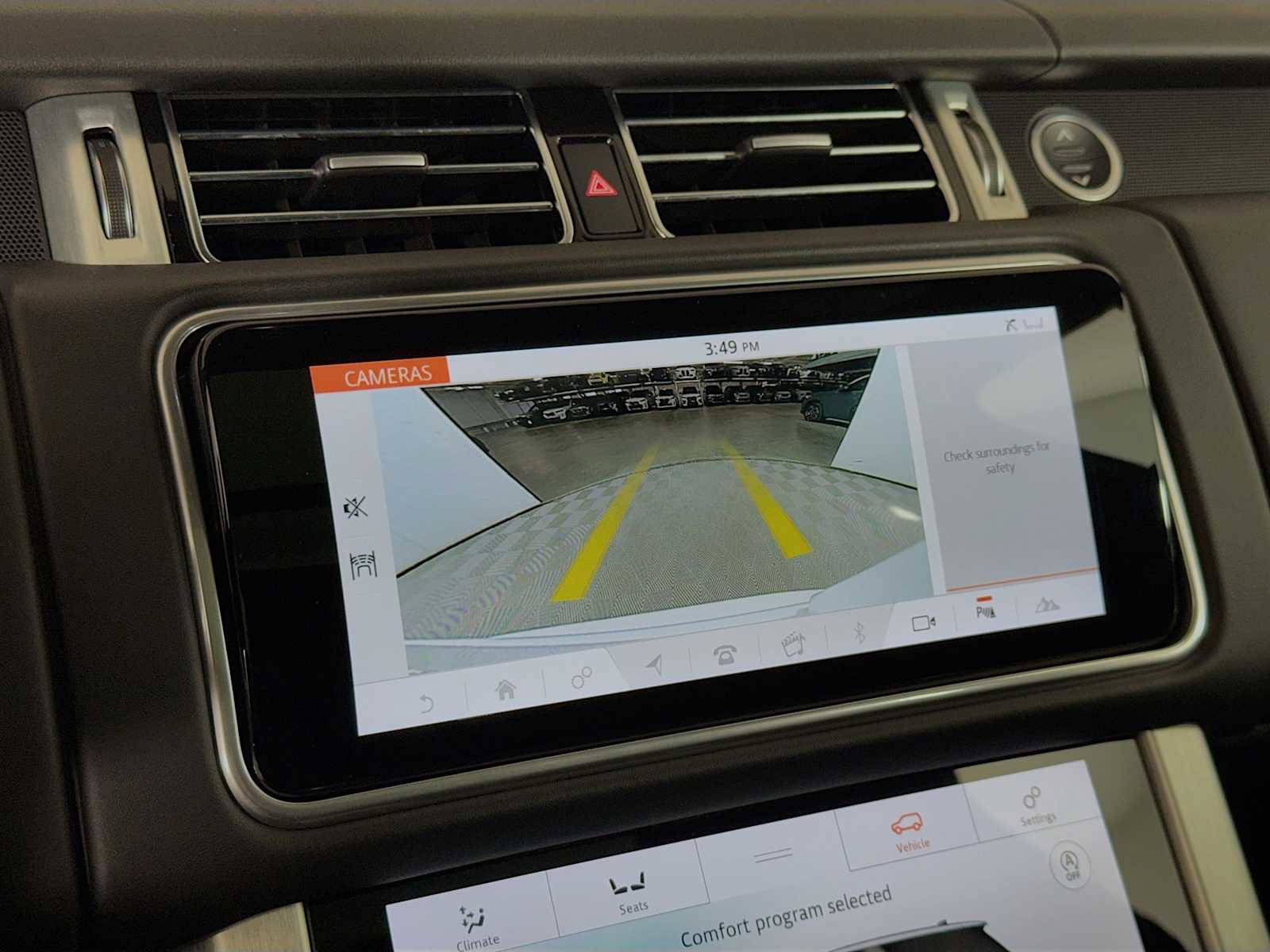 Used 2022 Land Rover Range Rover P525 Westminster Edition image 15