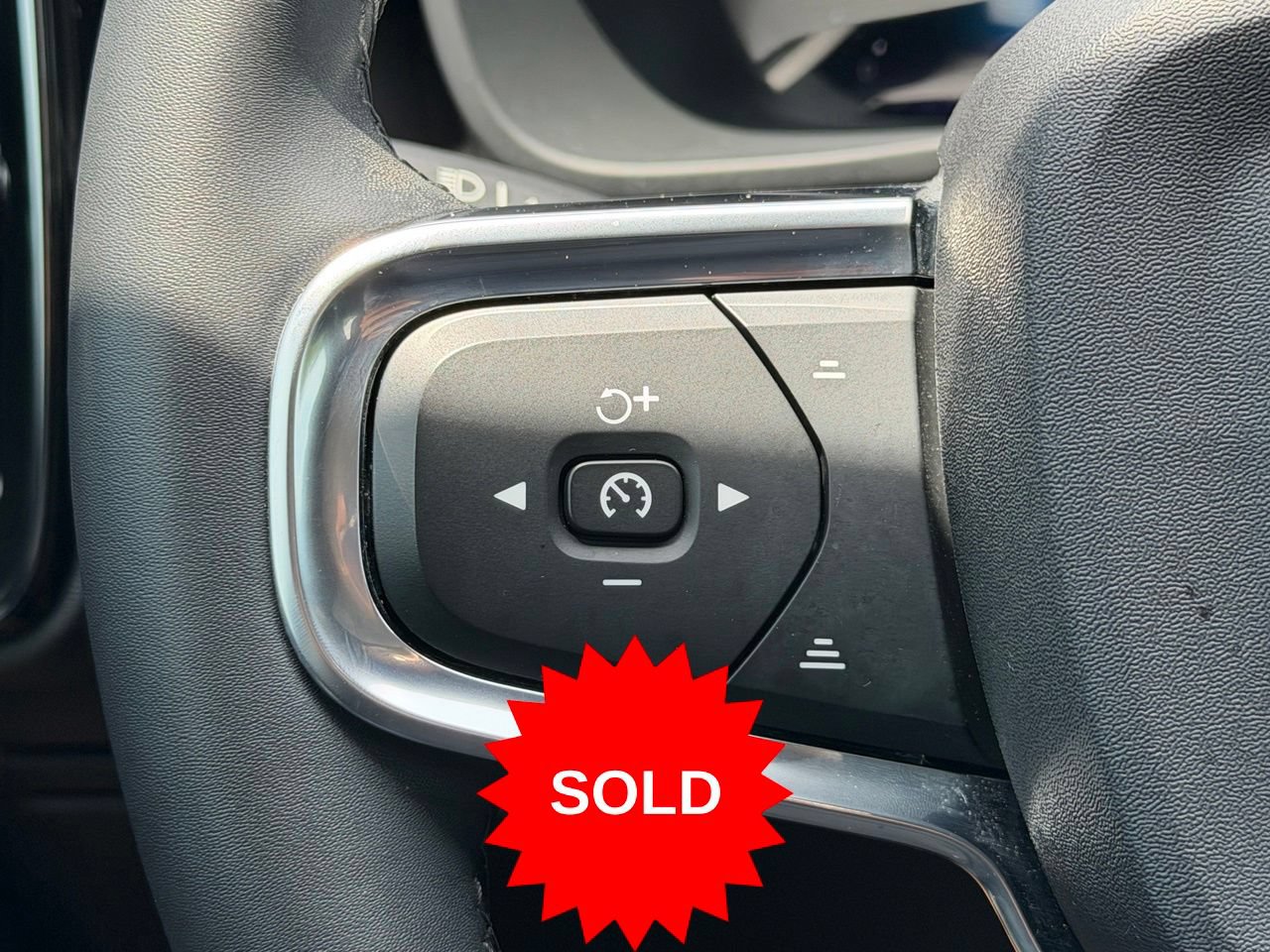 Certified 2023 Volvo C40 P8 Recharge Plus AWD/4WD image 17