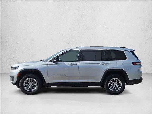 Used 2023 Jeep Grand Cherokee L Laredo AWD/4WD image 8