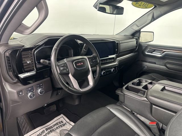 Used 2024 GMC Sierra 1500 SLT AWD/4WD image 22