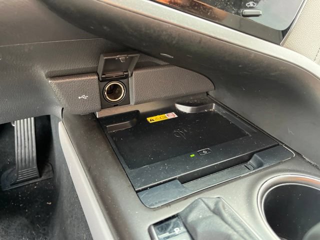 Used 2022 Toyota Camry XSE FWD image 26