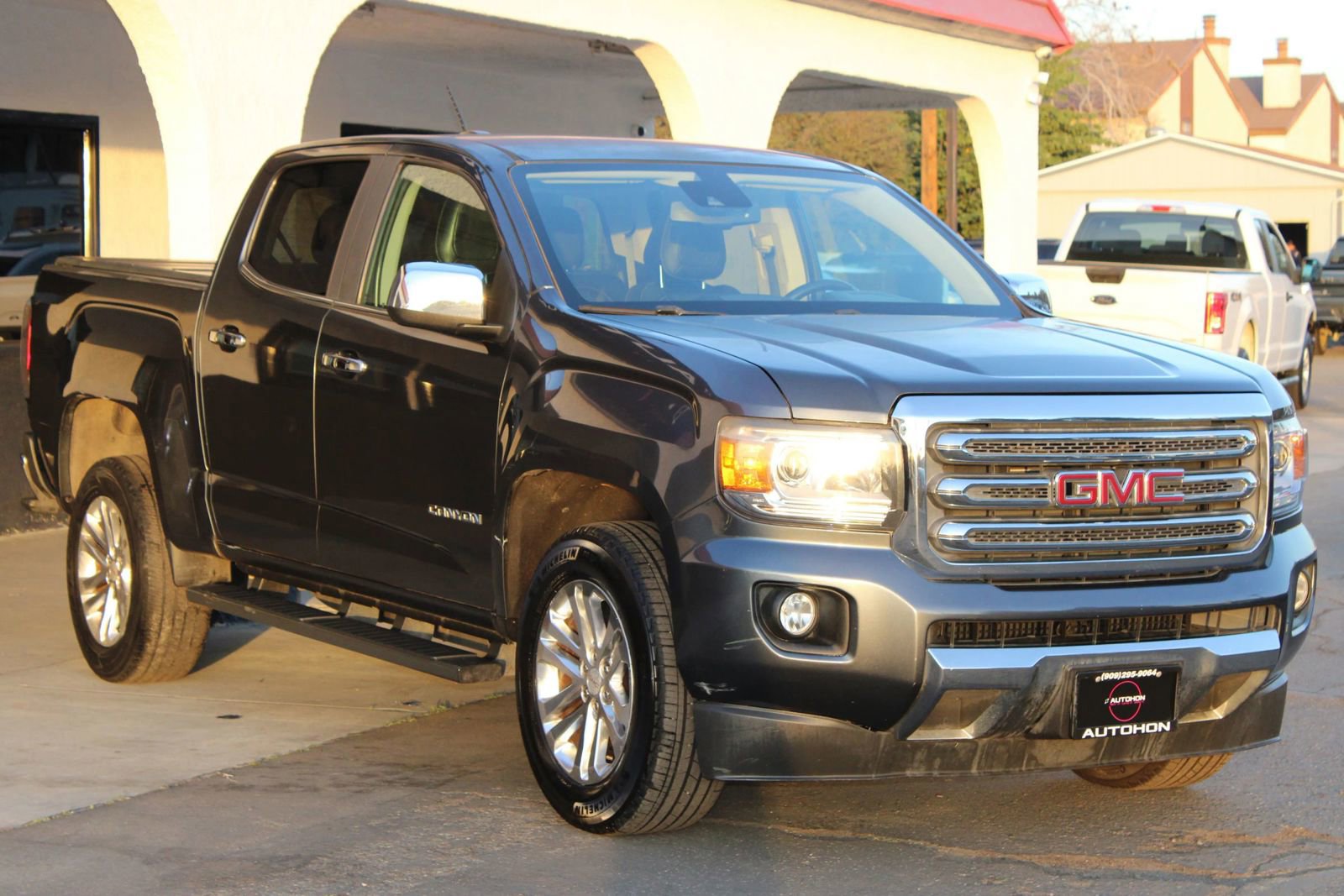Used 2016 GMC Canyon SLT w/ Driver Alert Package image 3
