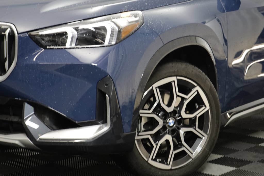 Certified 2026 BMW X1 xDrive28i w/ Convenience Package AWD/4WD image 3