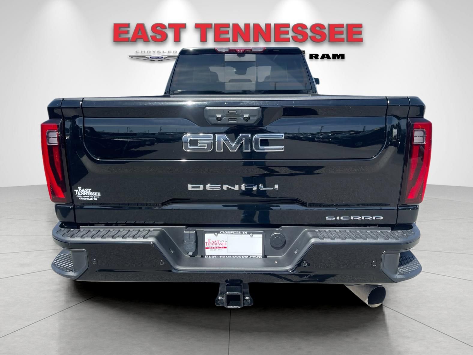Used 2024 GMC Sierra 3500 Denali Ultimate image 4