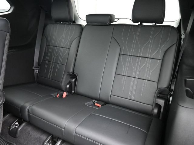 New 2026 Buick Enclave Avenir w/ Super Cruise Package AWD/4WD image 13