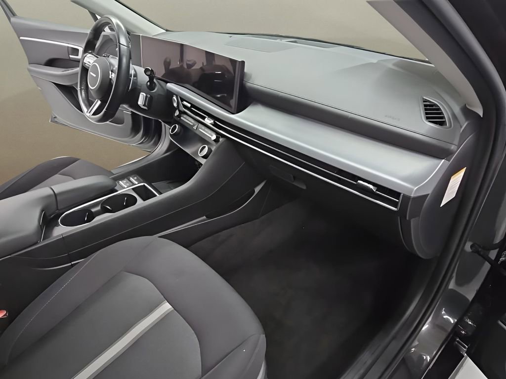 Certified 2025 Hyundai Sonata SEL image 19