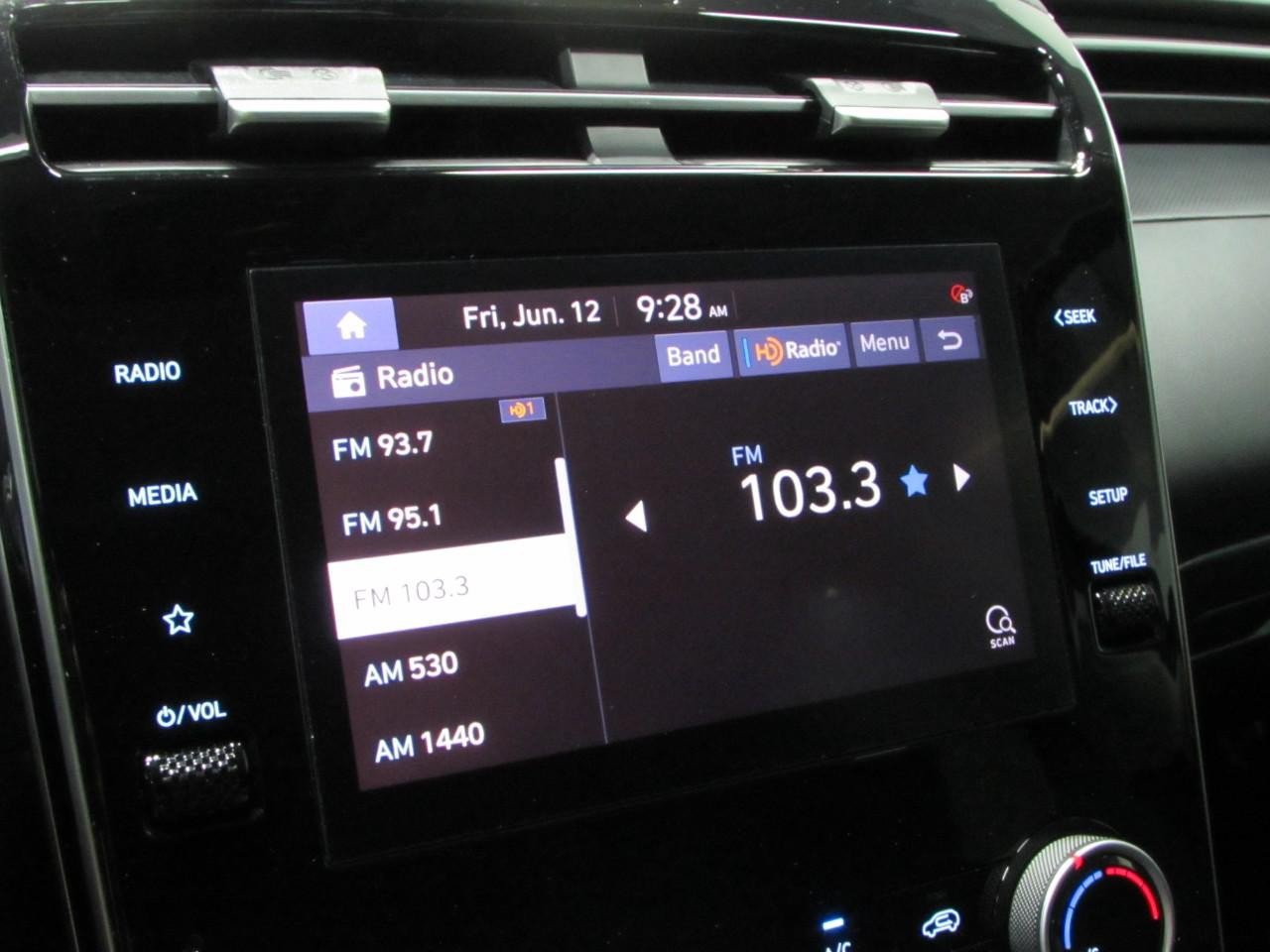 Used 2022 Hyundai Tucson SEL AWD/4WD image 26