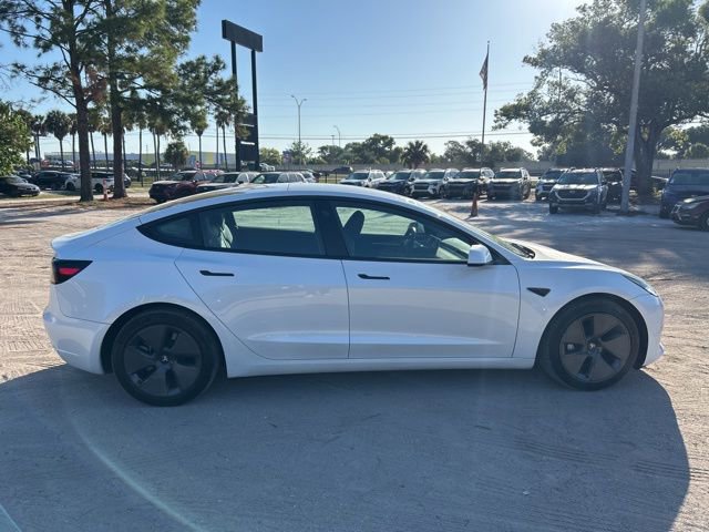 Used 2023 Tesla Model 3 Standard Range image 18