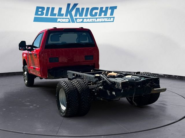 Used 2023 Ford F350 XL image 3