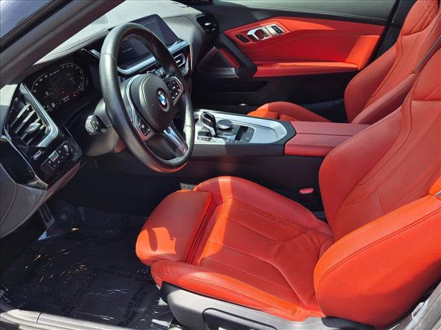 Certified 2023 BMW Z4 M40i w/ Premium Package RWD image 16