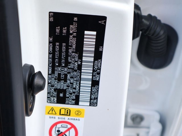 Used 2020 Lexus RX 450h AWD w/ Premium Package image 16