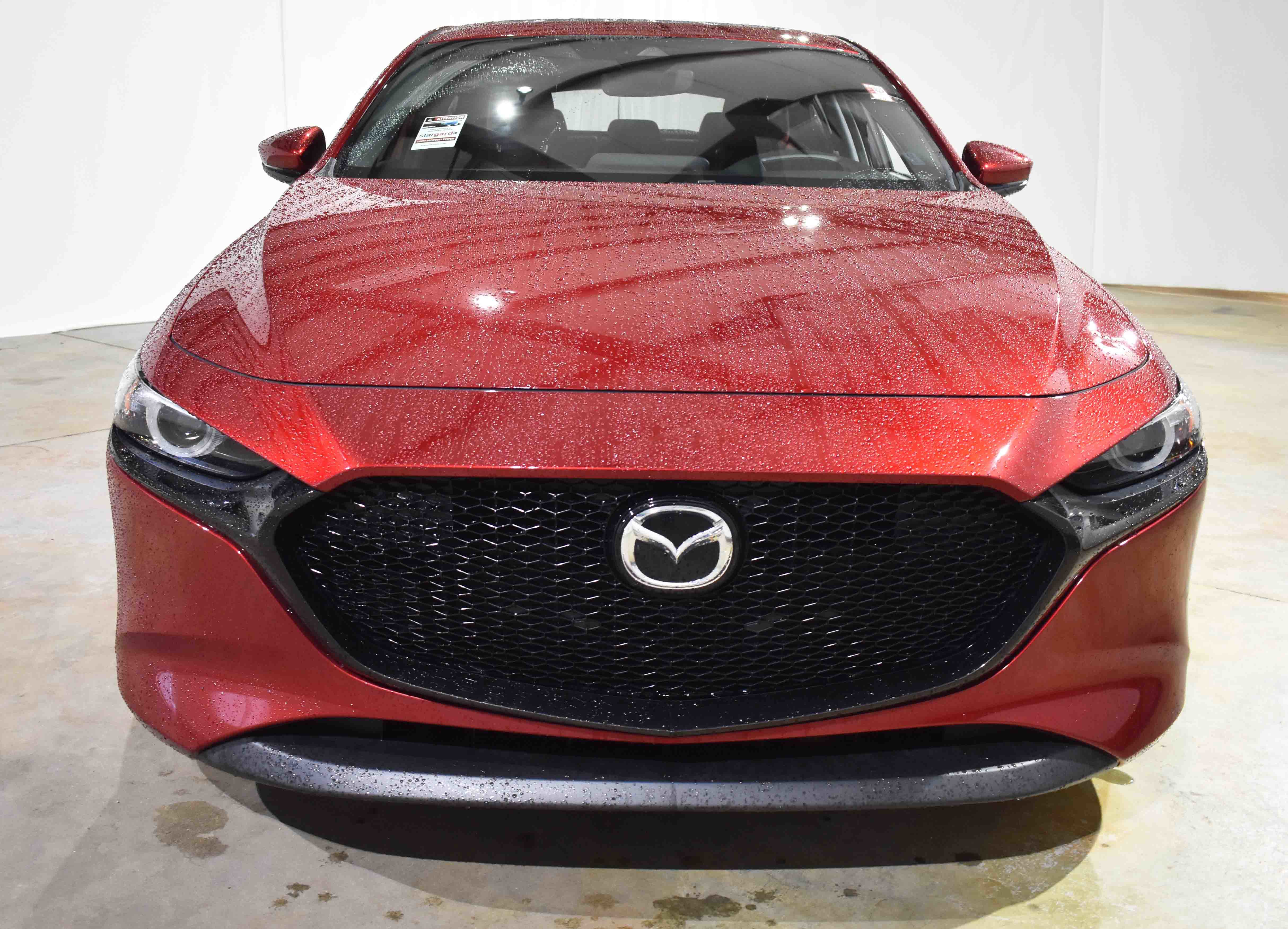 Used 2020 MAZDA MAZDA3 Hatchback w/ Premium Package image 4
