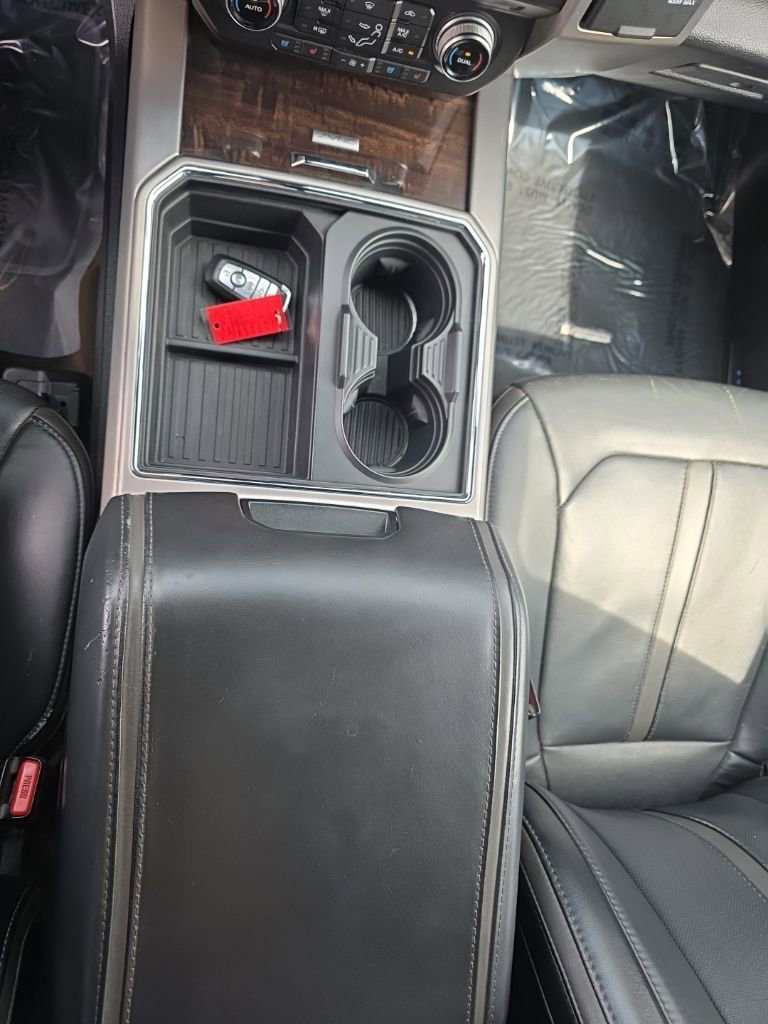 Used 2017 Ford F250 Platinum w/ Platinum Ultimate Package image 24