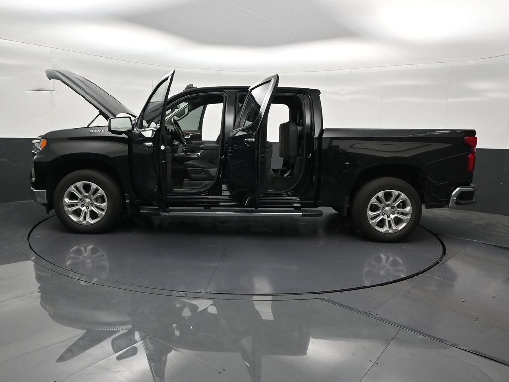 Used 2022 Chevrolet Silverado 1500 LTZ RWD image 34