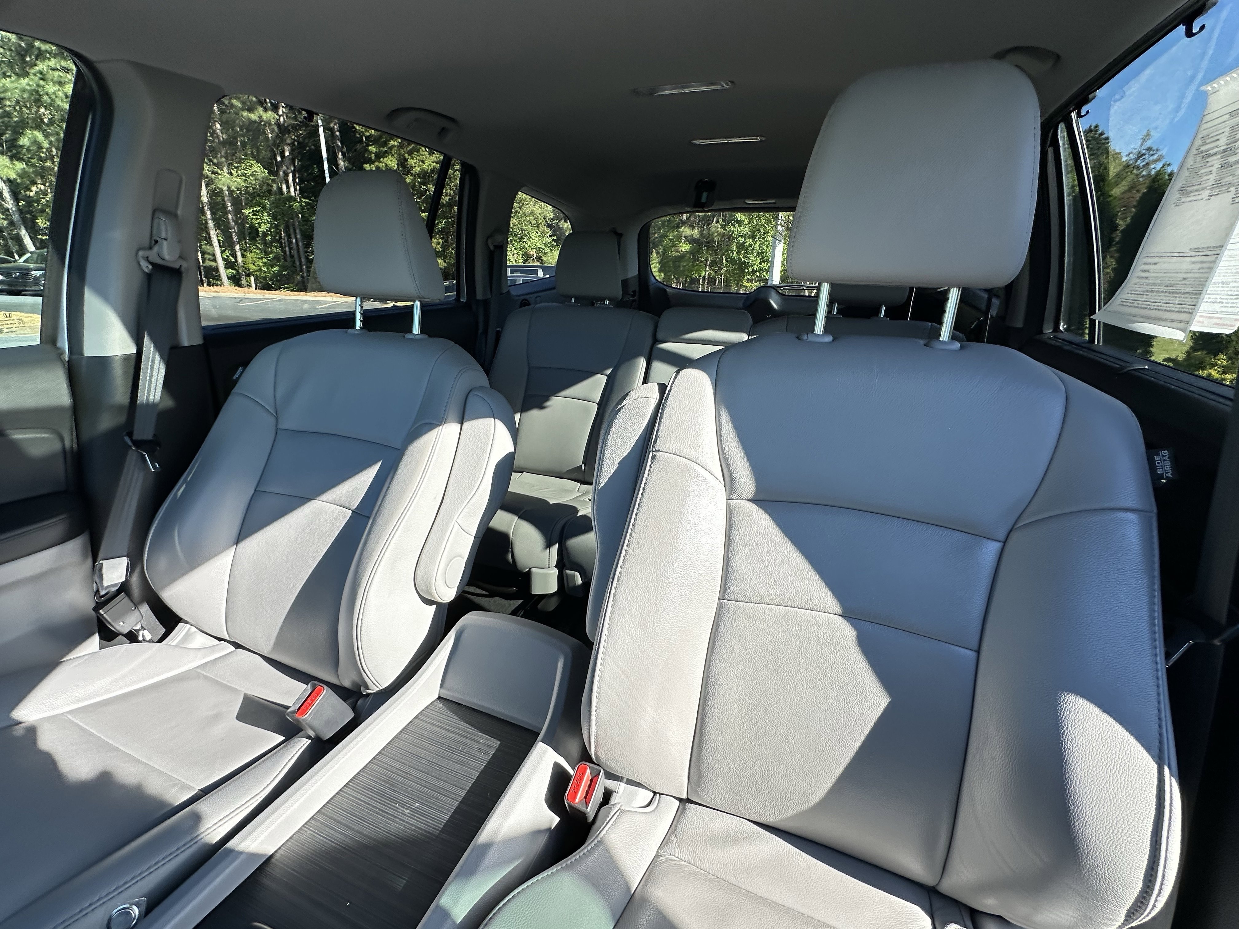 Used 2021 Honda Pilot Special Edition image 8