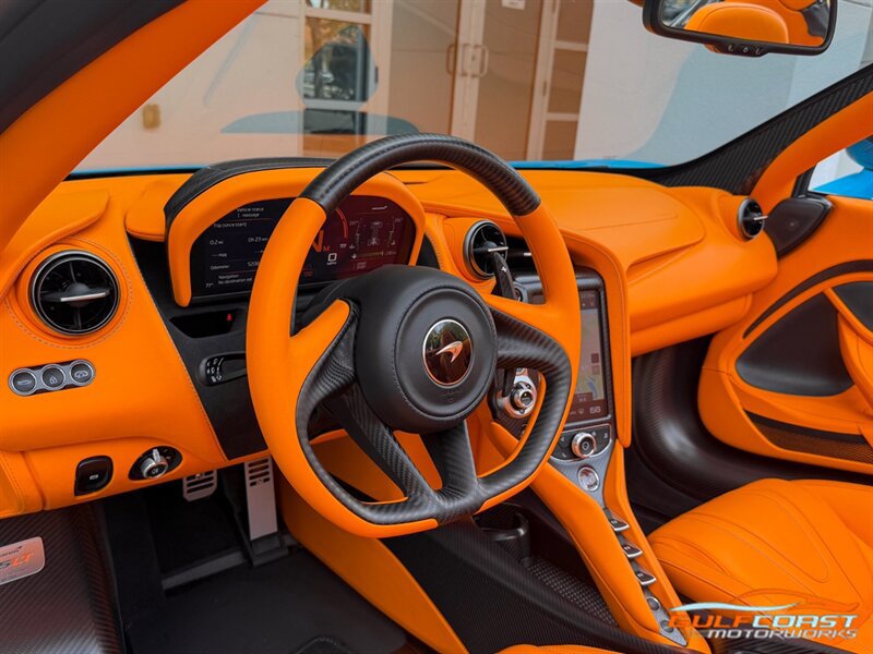 Used 2022 McLaren 765LT RWD image 32
