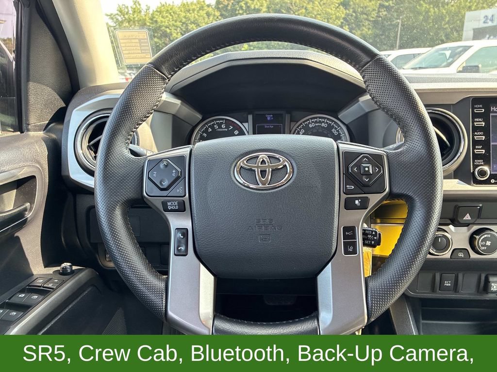 Used 2020 Toyota Tacoma SR5 AWD/4WD image 14