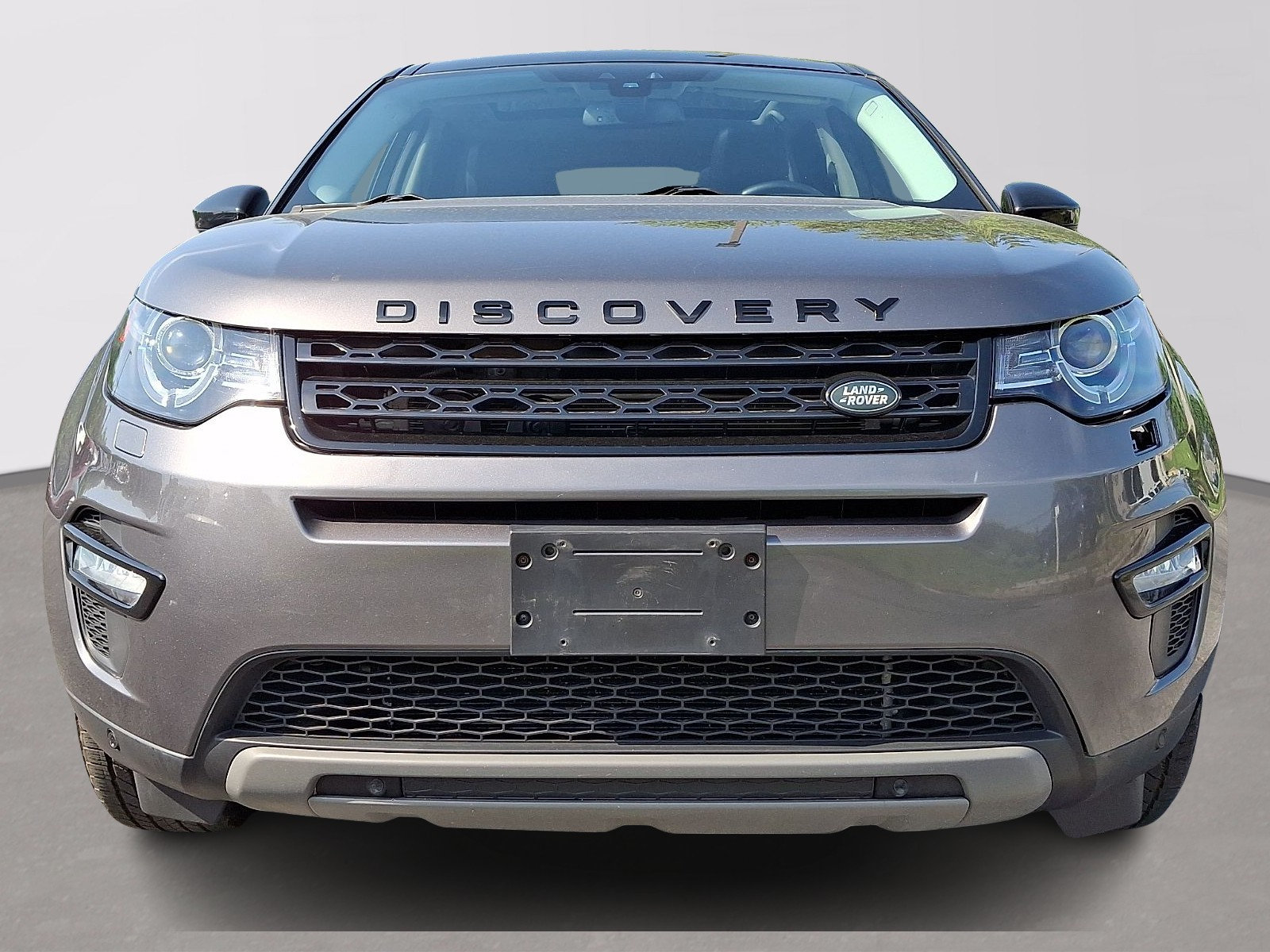 Used 2019 Land Rover Discovery Sport HSE AWD/4WD image 2