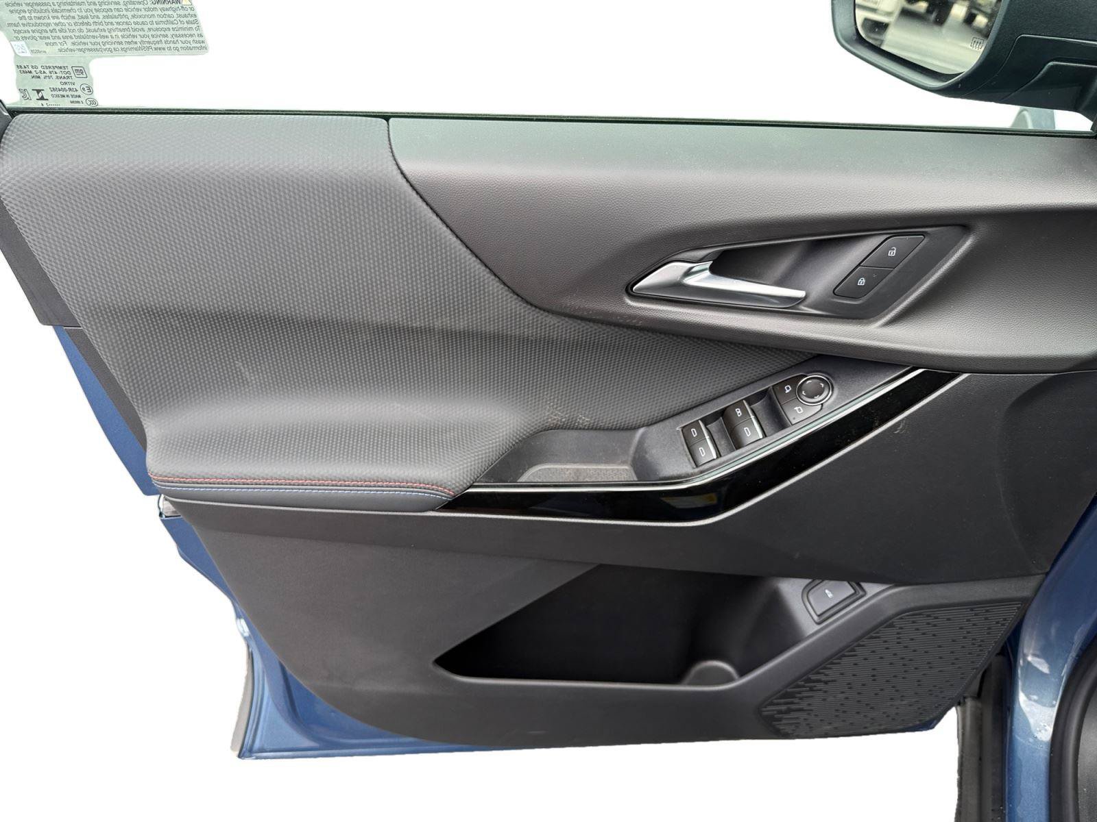 New 2026 Chevrolet Equinox RS w/ Safety and Technology Package FWD image 9