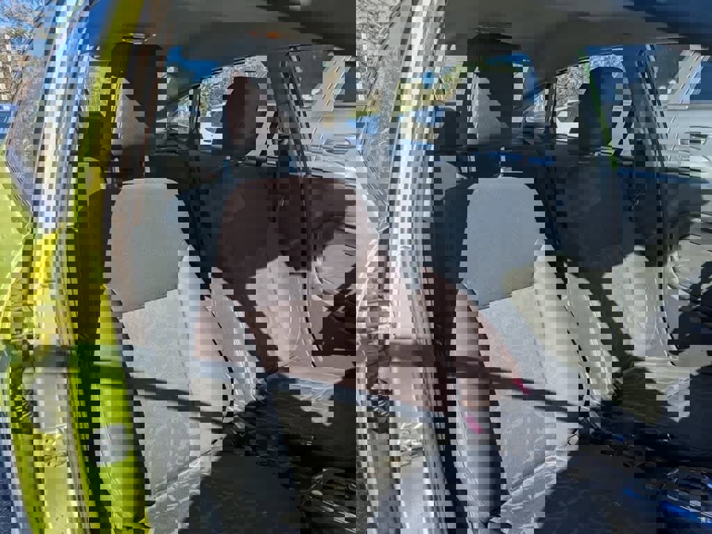 Used 2011 Ford Fiesta SEL image 7