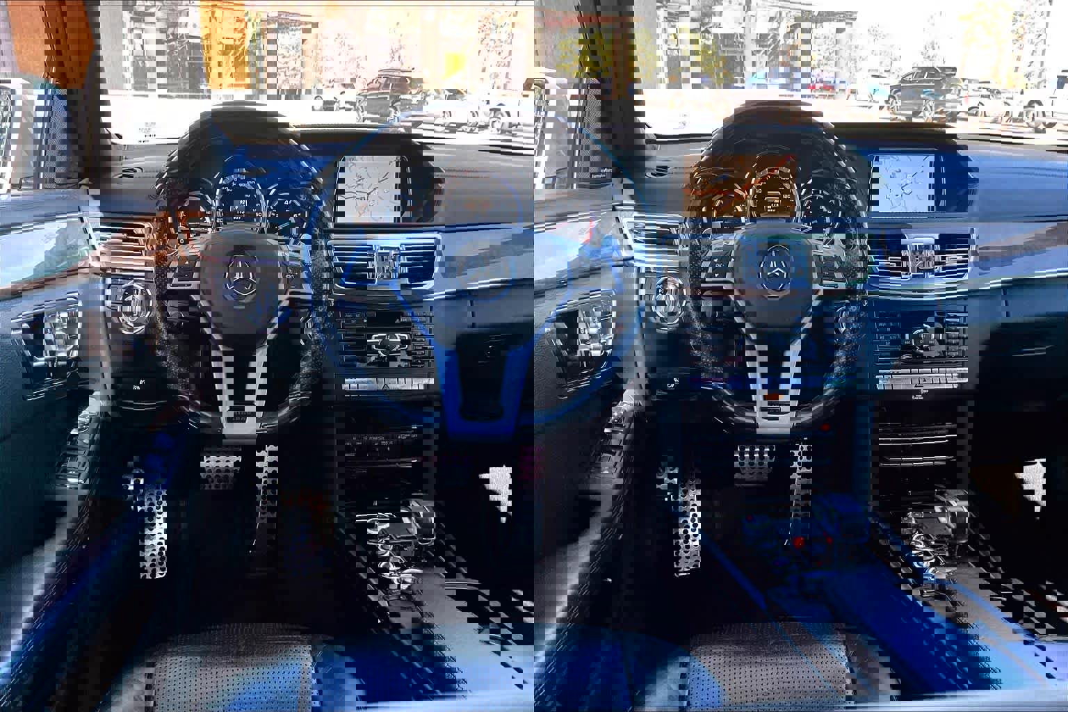 Used 2014 Mercedes-Benz E 63 AMG 4MATIC Sedan image 6