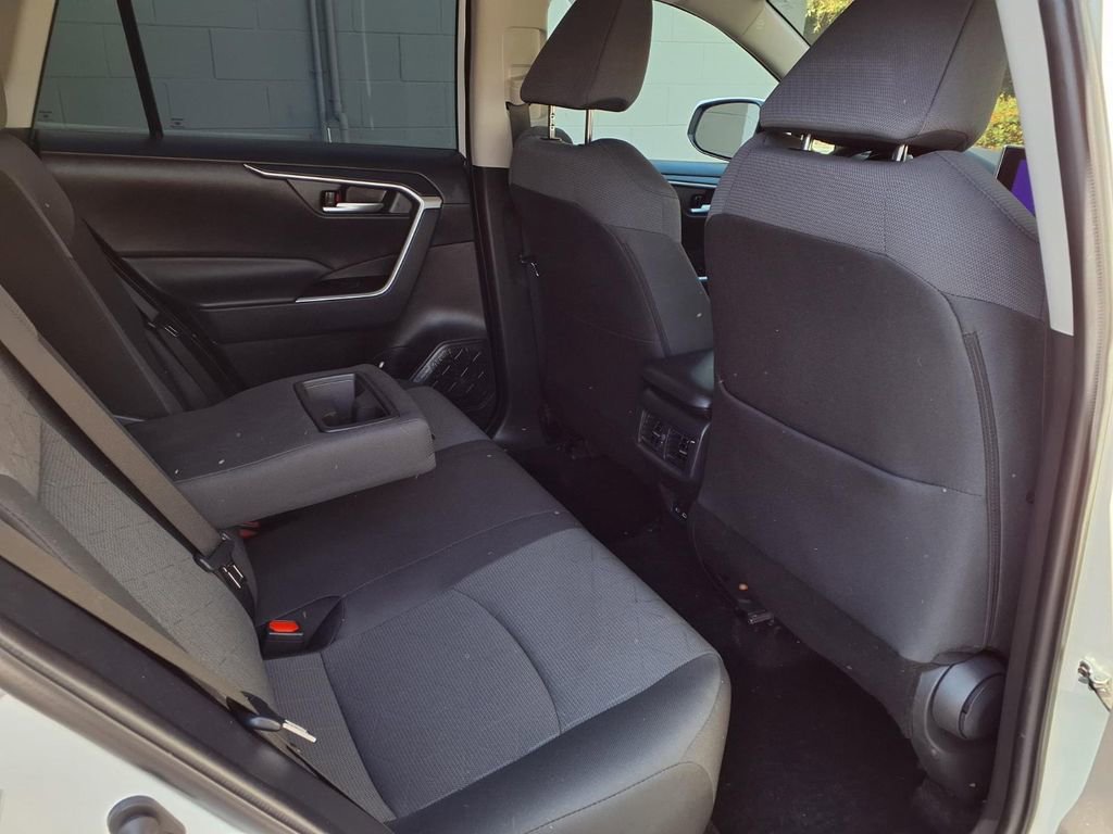 Certified 2025 Toyota RAV4 XLE w/ Convenience Package image 23