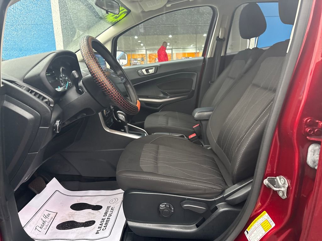Used 2021 Ford EcoSport SE w/ SE Convenience Package image 11