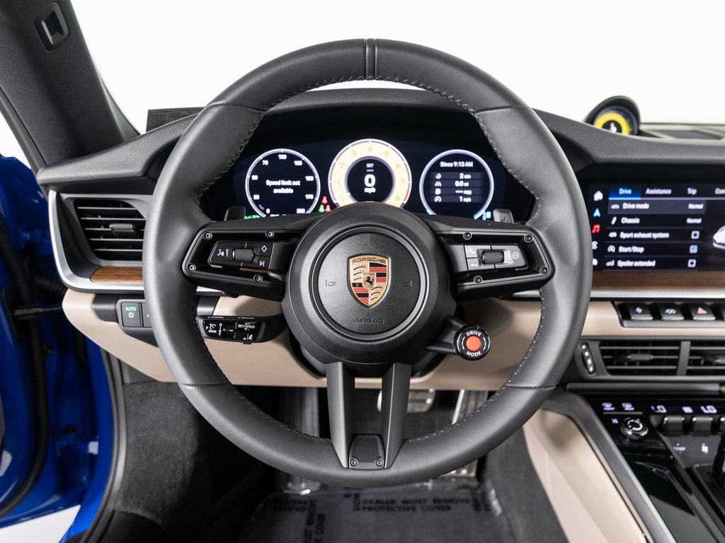 Certified 2025 Porsche 911 Carrera image 36