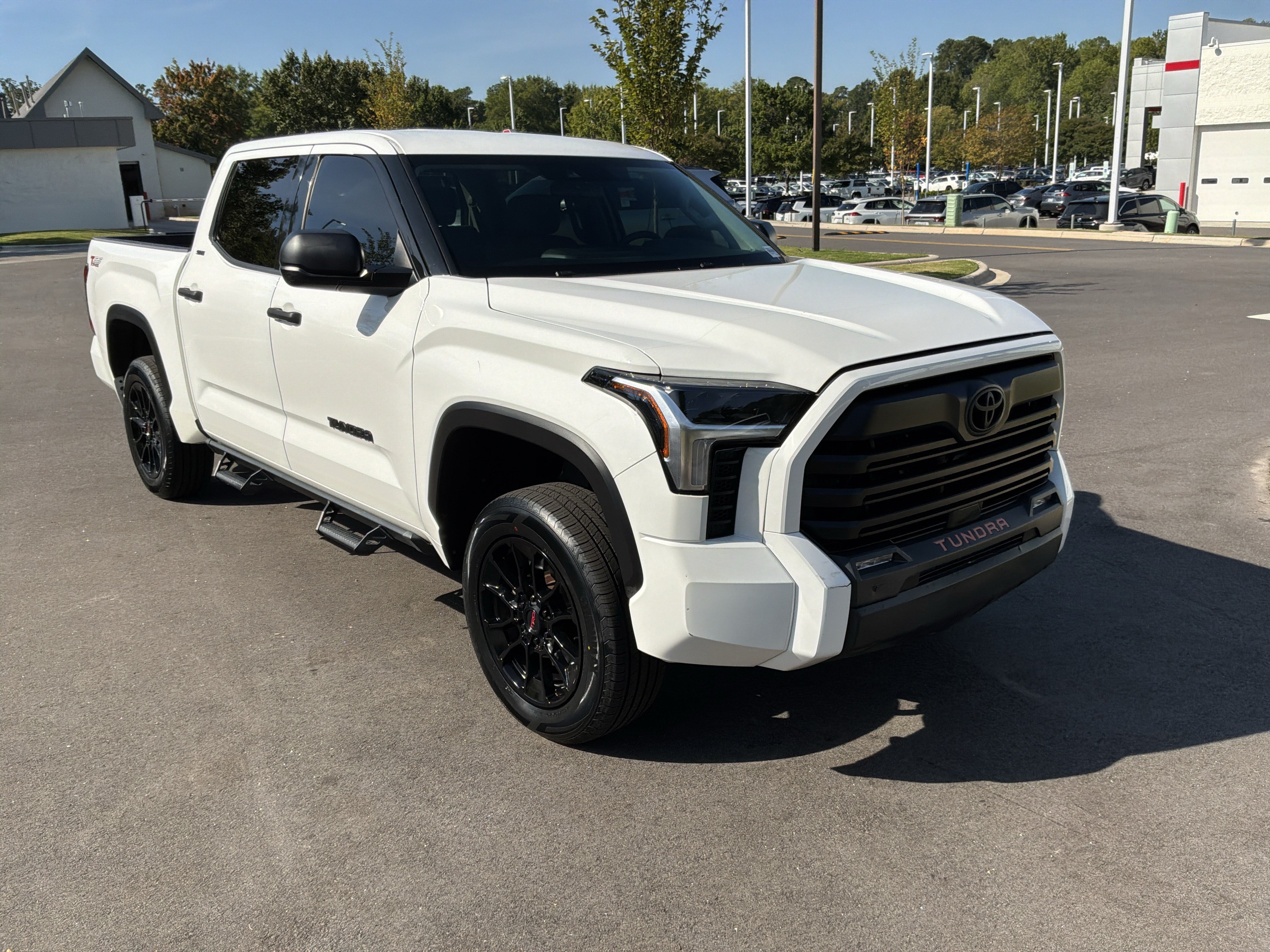 Used 2023 Toyota Tundra SR5 AWD/4WD image 2
