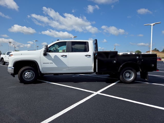 New 2026 Chevrolet Silverado 3500 W/T w/ WT Convenience Package AWD/4WD image 10