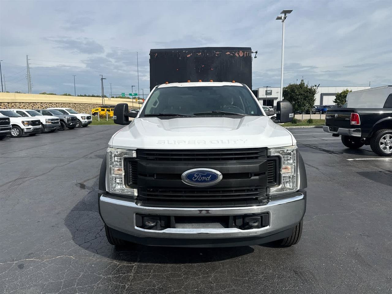 Used 2019 Ford F550 2WD Crew Cab Super Duty w/ Power Equipment Group image 3