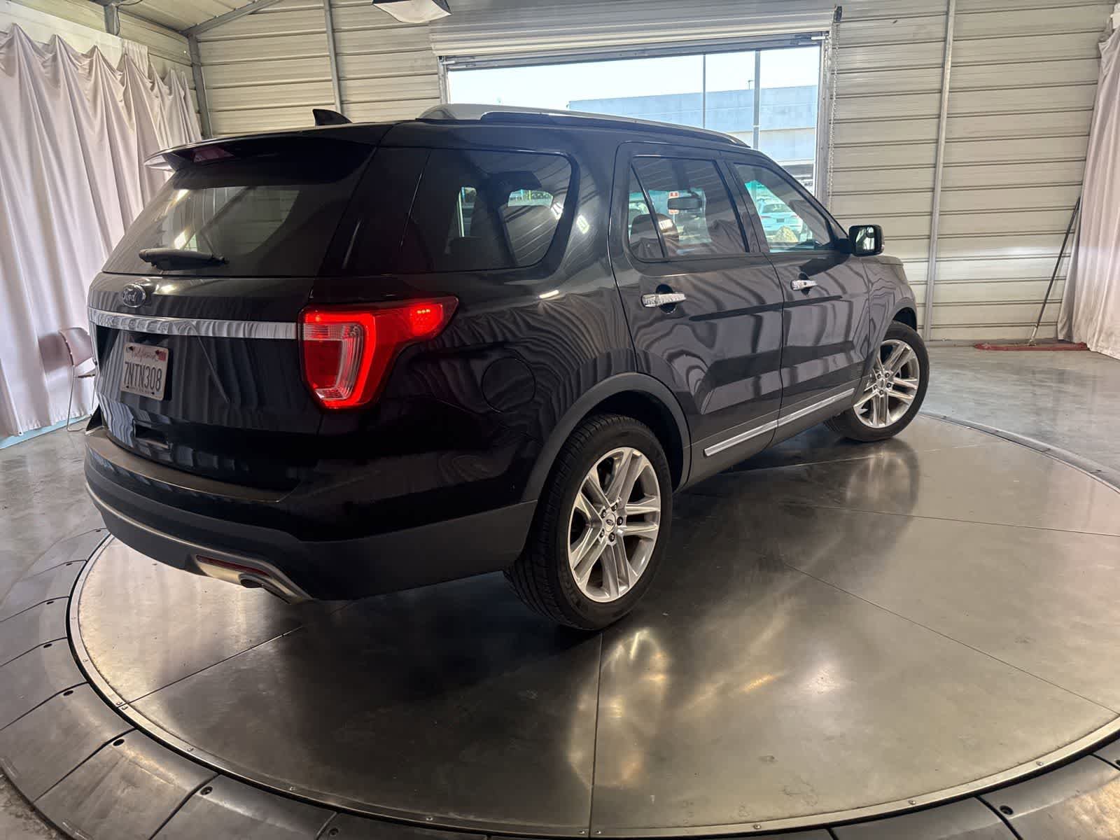 Used 2016 Ford Explorer Limited FWD image 5
