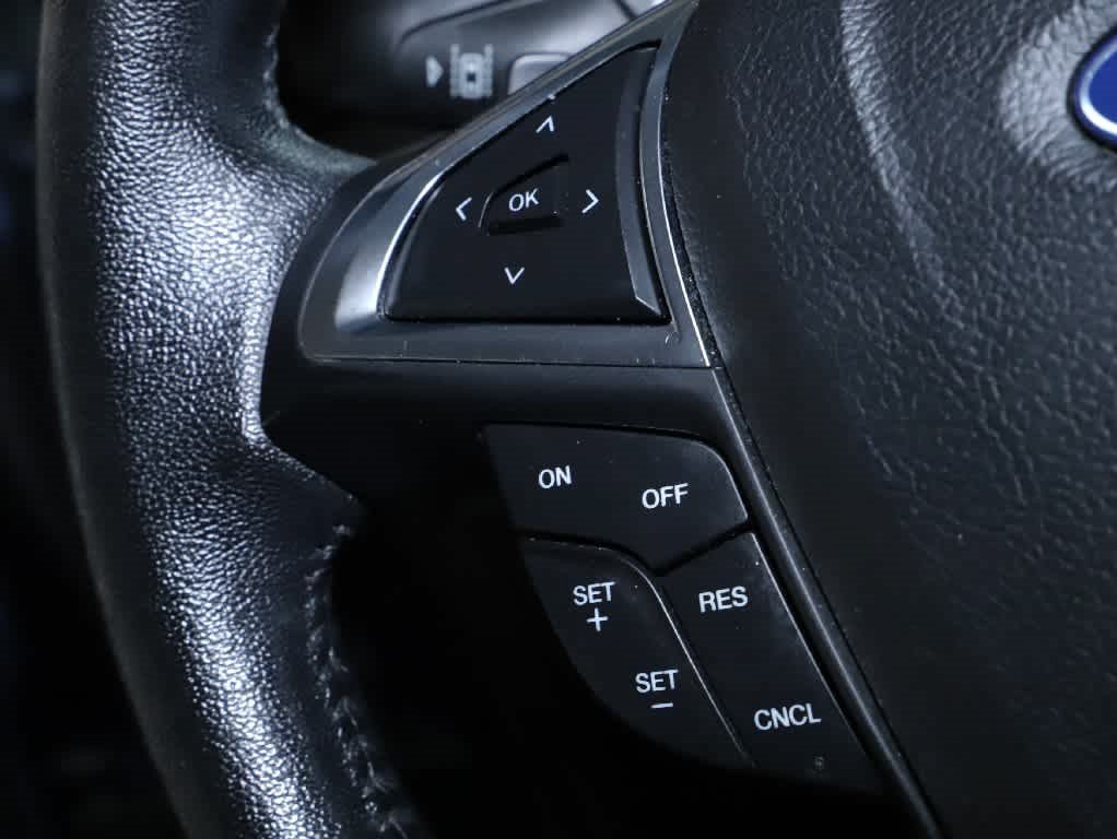 Used 2019 Ford Edge SEL w/ Equipment Group 201A AWD/4WD image 21