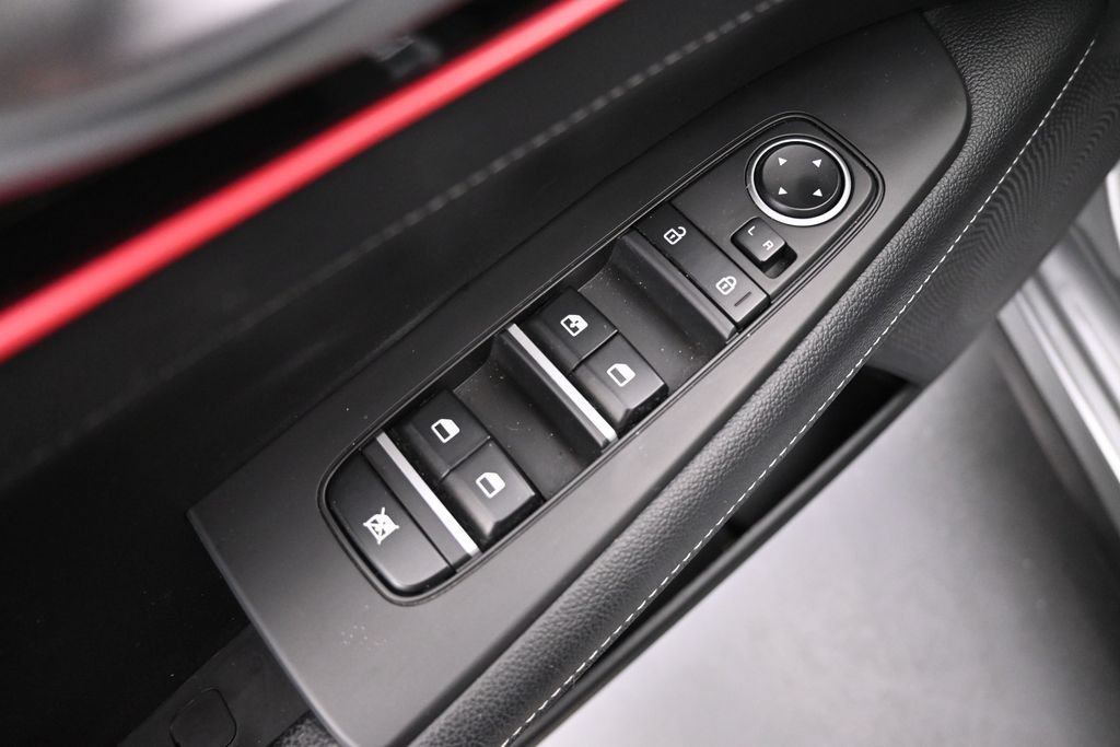 Certified 2022 Kia Forte GT-Line FWD image 13