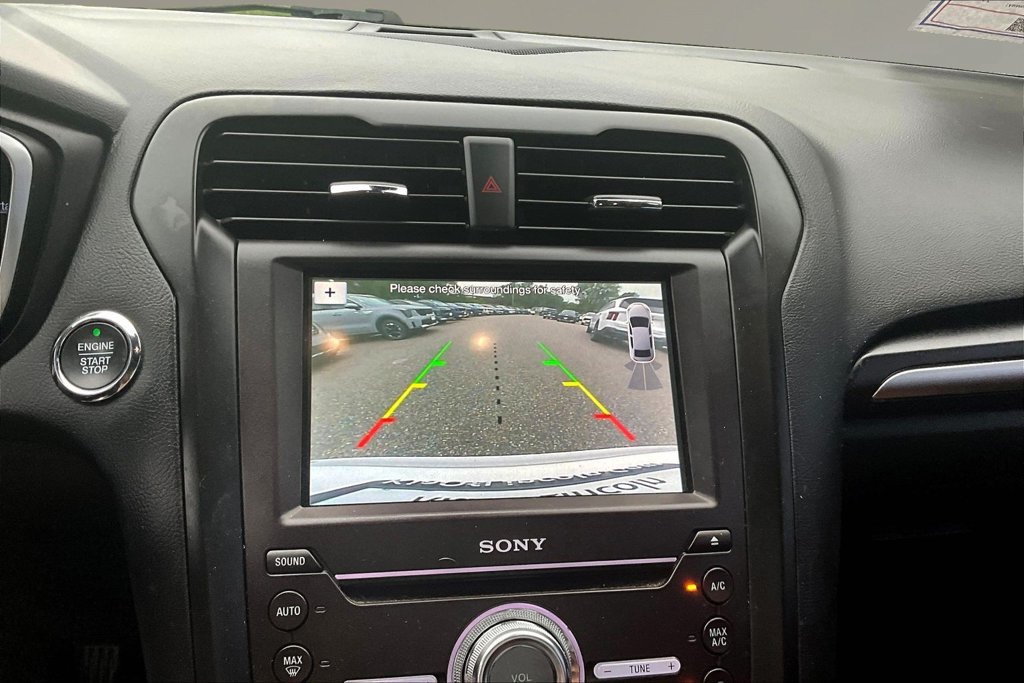 Used 2019 Ford Fusion Titanium AWD/4WD image 12