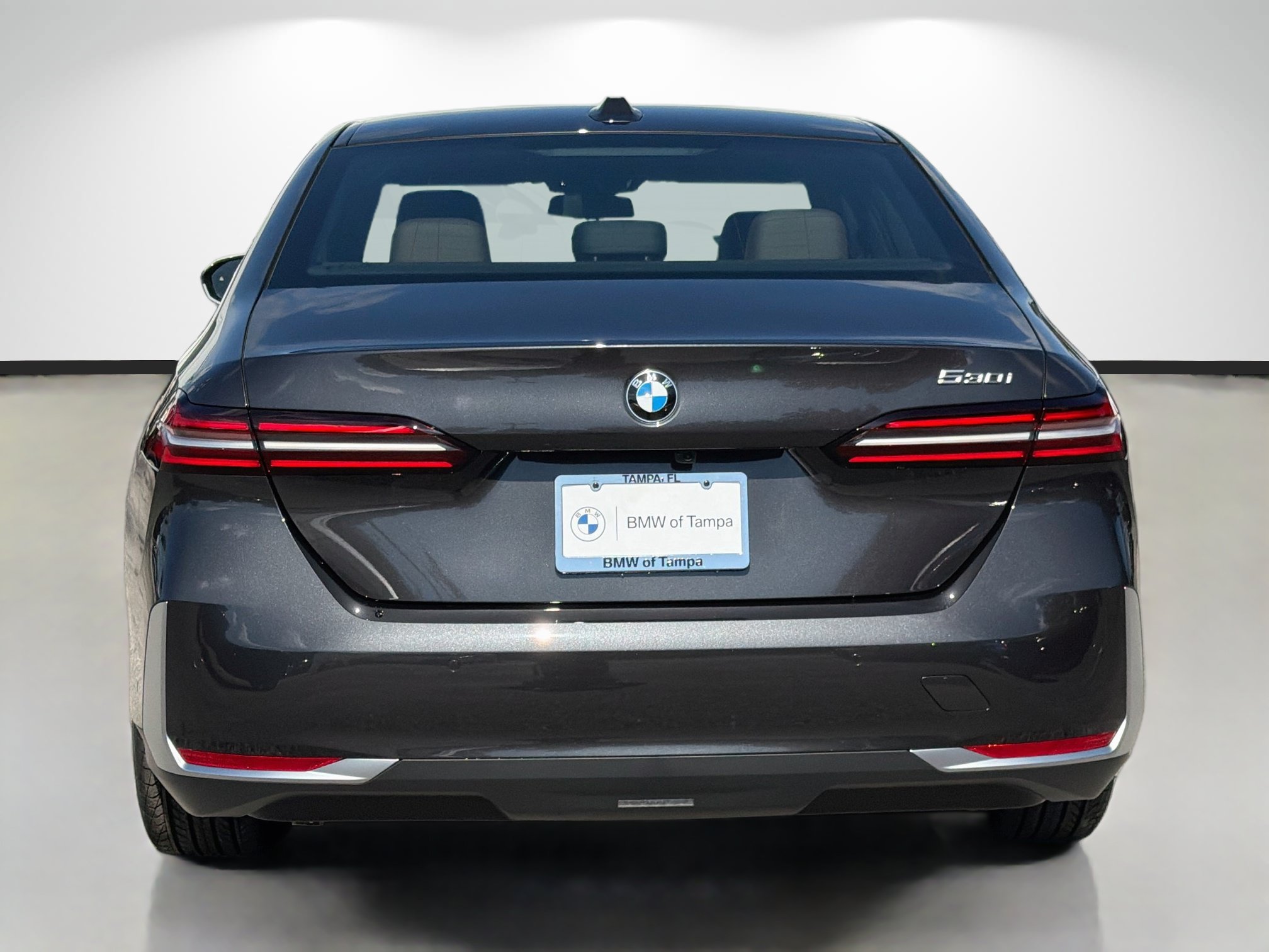 New 2027 BMW 530i w/ Premium Package RWD image 4
