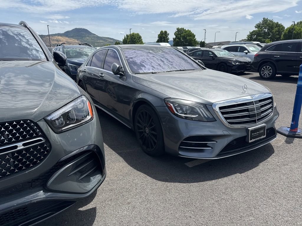 Used 2019 Mercedes-Benz S 560 Sedan image 5