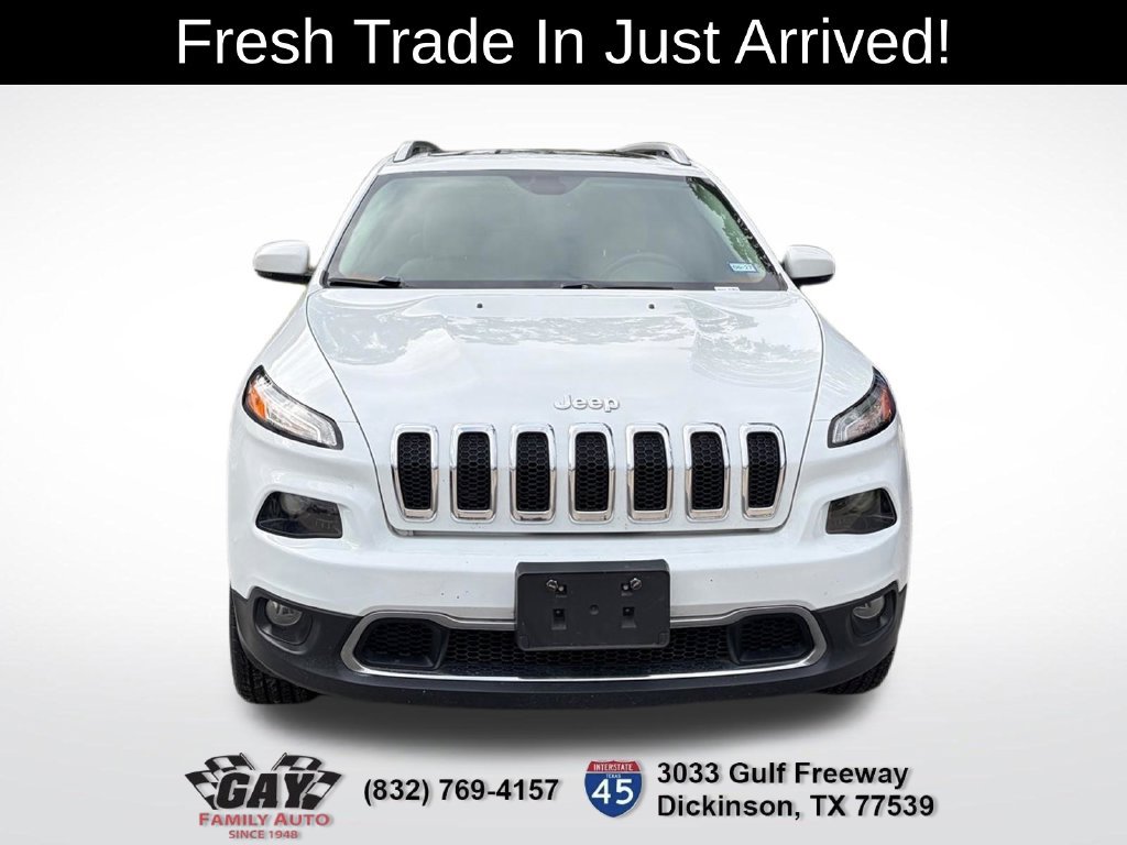 Used 2016 Jeep Cherokee Limited w/ Luxury Group AWD/4WD image 2